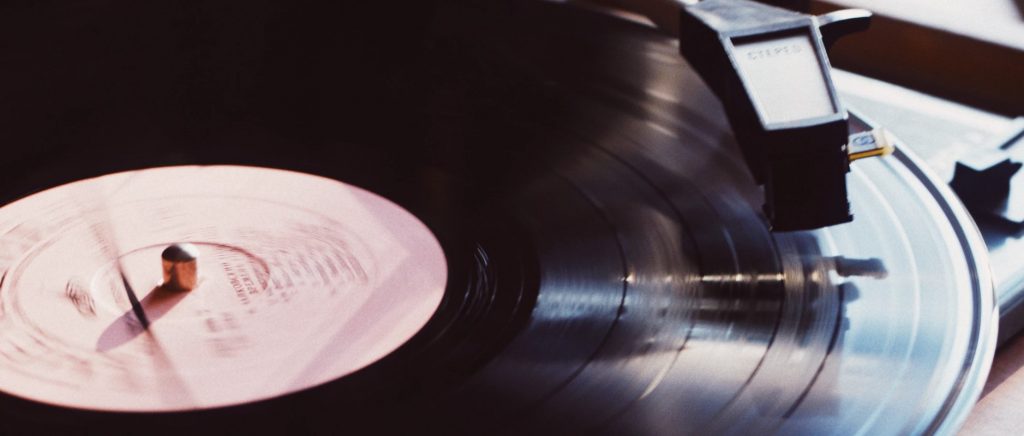 Gramofon – idealny sprzęt dla melomanów